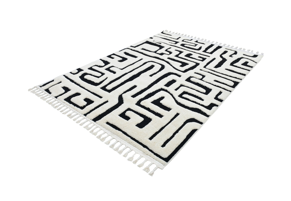 Moroccan Abstract Maze Geometric Powerloom Rugs - Contemporary White & Black