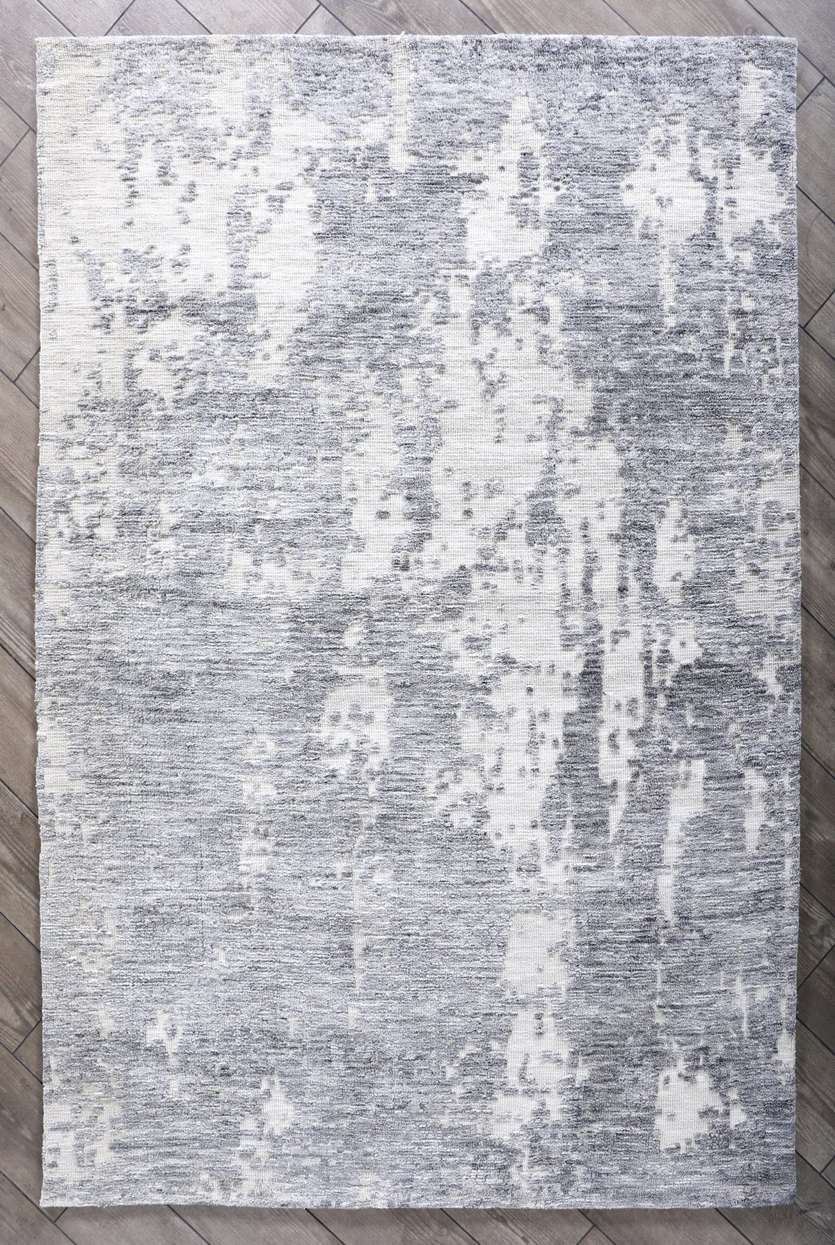 Modern High Low Charcoal Rugs | Abstract Design