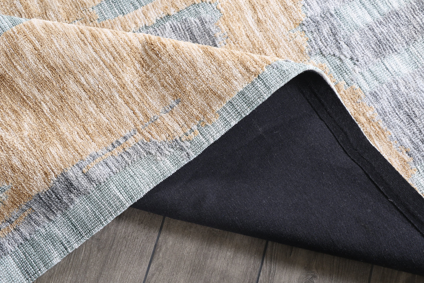 Modern High Low Gold Rugs | Abstract Pattern